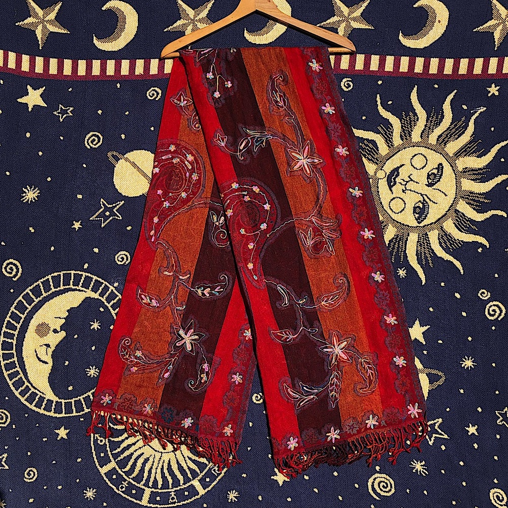 100% Wool Rich Red Floral Embroidered Fringe Scarf Tantraom NY